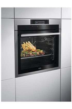 Four encastrable Aeg BPE642120M