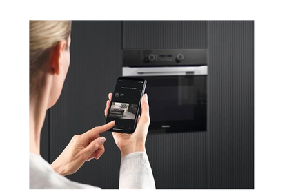 Four encastrable Miele H 2766 BP