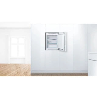 Congélateur armoire Bosch Serie | 6 GIV11AFE0 - Congélateur - vertical - encastrable - largeur : 55.8 cm - profondeur : 54.5 cm - hauteur : 71.2 cm - 72 litres - classe E